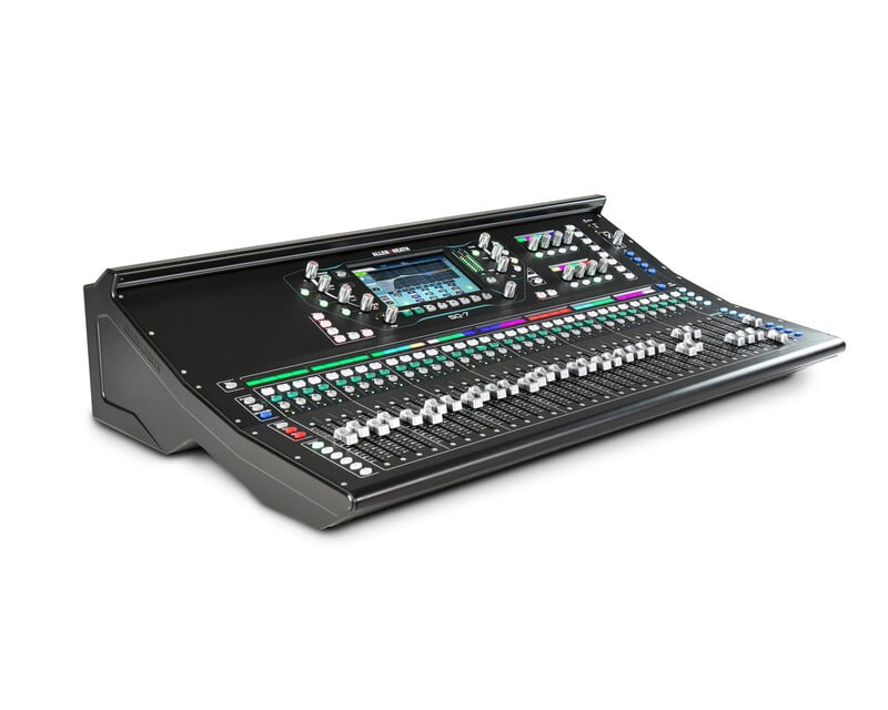 Allen & Heath SQ7 48 Channel 96KHz Digital Mixer 32 Onboard PreAmps Allen & Heath SQ7 48 Channel 96KHz Digital Mixer 32 Onboard PreAmps