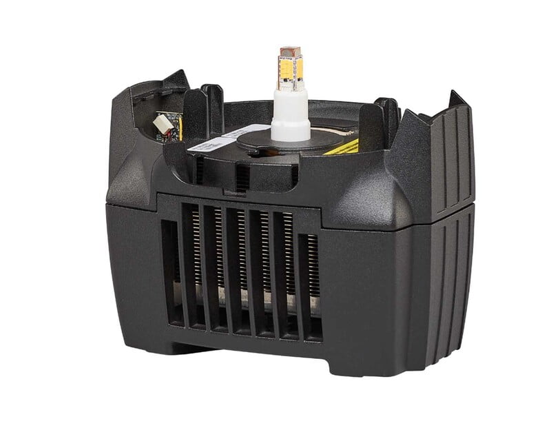 ETC Source 4WRD Warm White Spot 230V LED Retrofit Black ETC Source 4WRD Warm White Spot 230V LED Retrofit Black